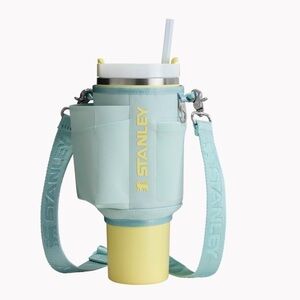 The all day 40oz quencher carry all